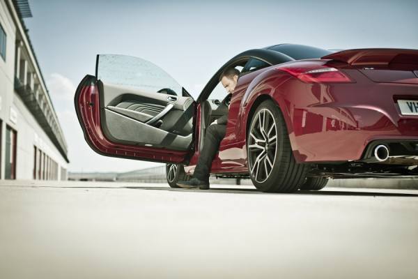 Photograph Patrick Curtet Rcz_r on One Eyeland